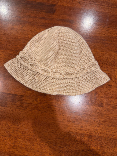 100%. handmade wool hat